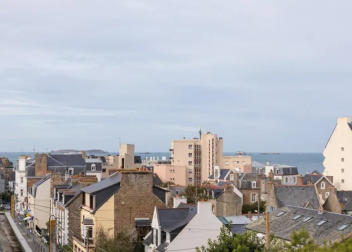 Force 9 - Proche Plage De Rochebonne